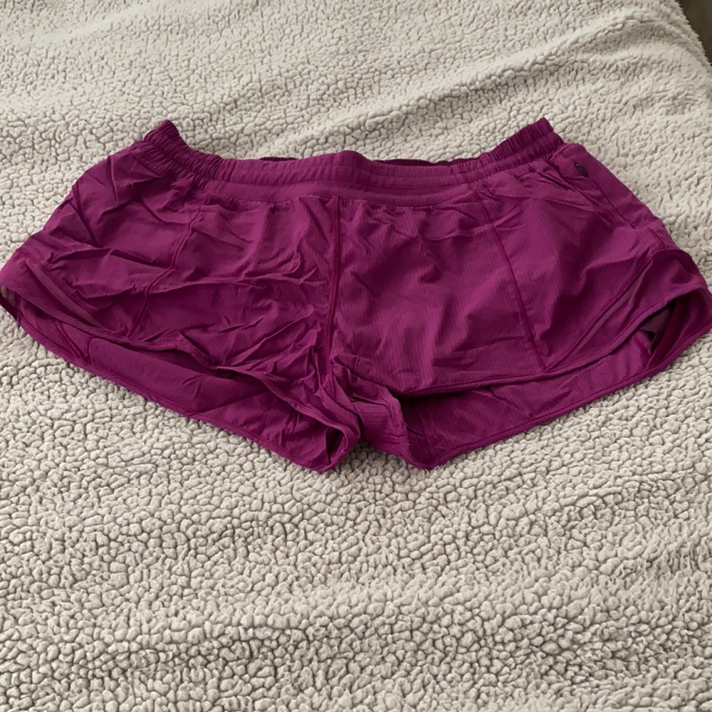Lulu lemon 4” shorts magenta